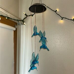 Solar Powered humming bird decor